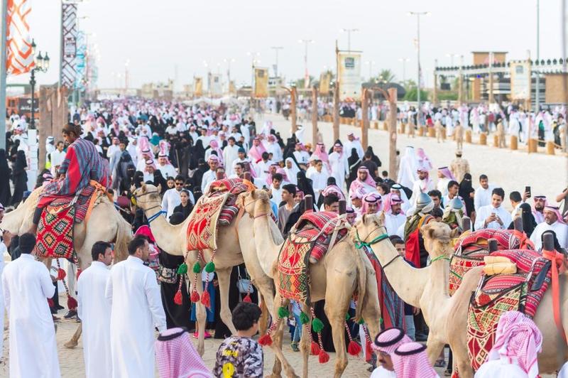 سوق-عكاظ-الطائف-مواسم-السعودية